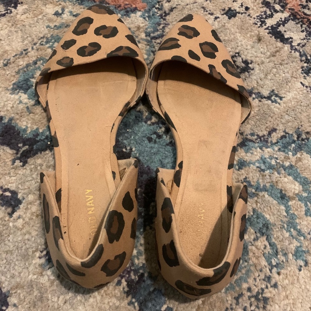 Leopard flats